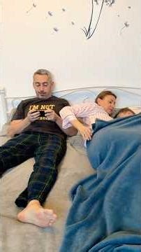 There are times when he needs help #familytime #funnyvideo #lifehacks #couple