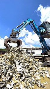 74K views · 1.2K reactions | Molson Group supplied Terex TDS 820 Slow Speed Shredder dealing with old insuation panels at a Prichards Recycling site in Wales. the Shredder is able to separate the insulation from the metals in the panel cleanly for recycling. | Awesome Earthmovers | Facebook