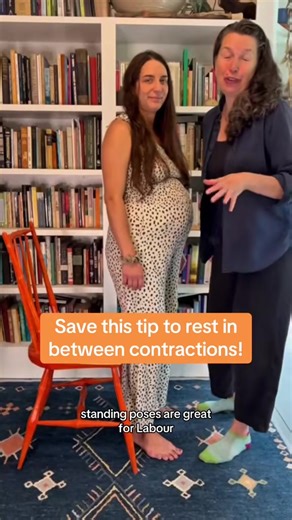 Standing labor positions can be powerful for comfort and progress, but they can also get exhausting if you’re upright for hours. 💡 A helpful rhythm: sit and rest between contractions, then return to your standing pose before the next one takes hold, meaning at your first inkling. This way, you’re ready and settled in position when it’s time. Trying to move after a contraction has started will likely make the pain feel more intense. This means anticipating and getting into position ahead of time