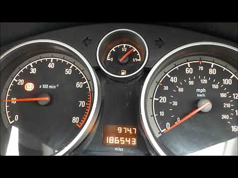 Rev Counter - Explanation of 'tick-over' rev's for learner drivers
