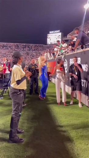 Stunning Iggy Azalea Dress Showcase