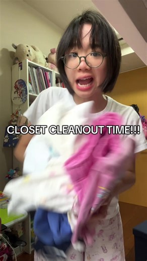 Closet Cleanout for New Clothes