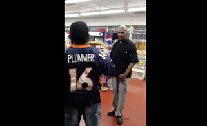 Yikes: Man Gets Checked By Crip! "You On The Wrong Side Bro, What's Hannin"