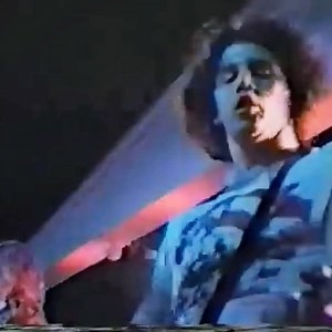 5.2K views · 906 reactions | Ramones, „Today Your Love, Tomorrow The World“, 1993. | RAMONES MUSEUM BERLIN | Facebook