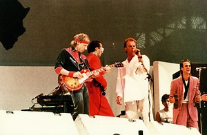 Dire Straits & Sting at Live Aid – “Money For Nothing” 1985 - DireStraits