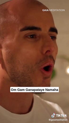 Quel est votre mantra préféré? Om Gam Ganapataye Namaha (Chanteurs triplés 🧘🏻‍♂️🧘🏻‍♂️🧘🏻‍♂️)