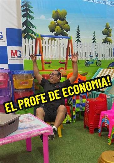 Visita del Profe de Economía a MG Plast