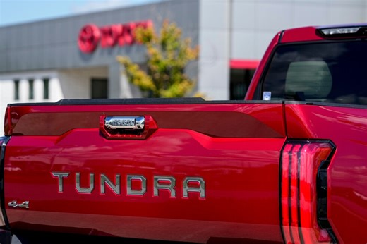 Toyota recalls 162,000 trucks over faulty screens
