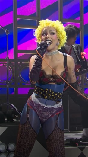 RCA Records on Instagram: "@dojacat performed “AAAHH MEN!” On SNL"