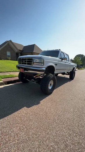 Just wanted to share a little tutorial with y’all for an easy AC mod for your OBS Ford. #ford #powerstroke #seventhree #7point3 #73powerstroke #7three #7tree #obs #obsford #f250 #f350 #turbo #diesel #internationaldiesel #trucktok #hotsummerdays #dirtysouth #tennessee #hotboysummer #fatboyproblems #fyp #foryou #foryoupage