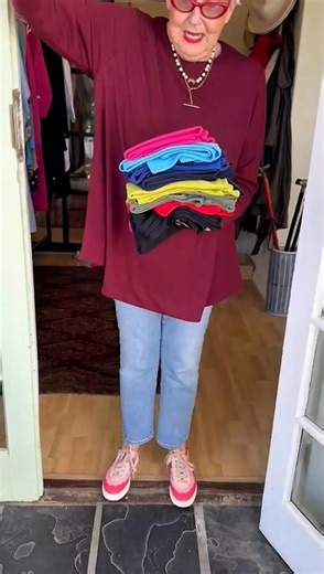 2.6K views · 92 reactions | #FashionFriday NIFTY KNITS - there are 7 different styles in 10 colours! If you make your way to WWW.JENNYLEROUX.COM you’ll see how delicious they look plus loads of lovely scarves. Jlr  #jlrbyjennyleroux #midseason #clevercolours #madehereincapetown | Jenny le Roux | Facebook