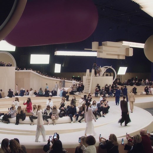 2.8M views · 508 reactions | The finale of the CHANEL Spring-Summer 2022 Haute Couture show designed by Virginie Viard and unveiled in a graphic setting by Xavier Veilhan at the Grand Palais Éphémère in Paris.​ Cristal Baschet © ADAGP Paris 2022 | CHANEL | Facebook