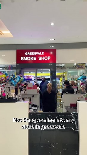 Thank you for shopping at greenvale smoke shop @shaq we hope you’re satisfied with the products 🤍🤍 #melbourne #australia #greenvale #smokeshop #shaq