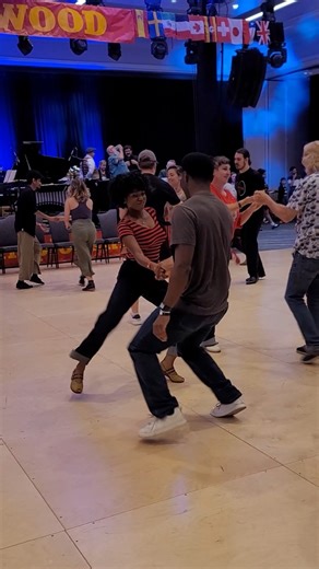 Watching one of your faves show us how to have fun!! #joendancer #camphollywood #dance