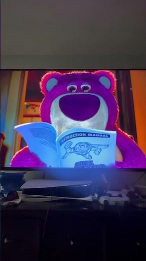 Toy Story 3 Laso switch to buzz Lightyear to demo ￼￼￼