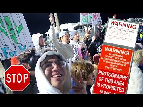 STORMING AREA 51 FOR VIEWS