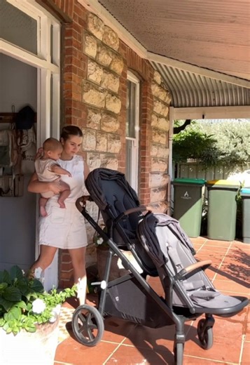 Experience the Joy of the Babybee Juno Stroller