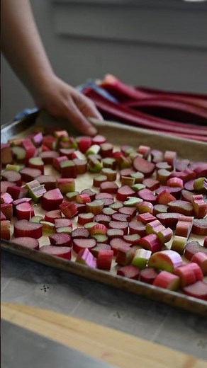 How to Freeze Rhubarb