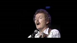 BEAUTIFUL Lyrics - GORDON LIGHTFOOT | eLyrics.net