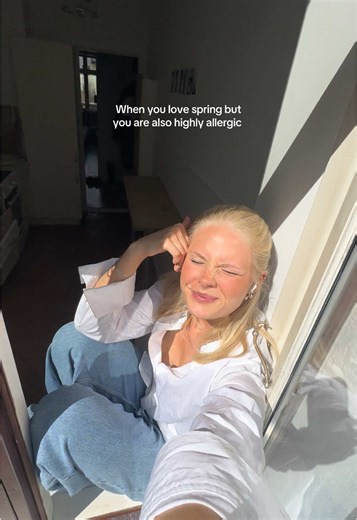 The nose twitching is a warning sign