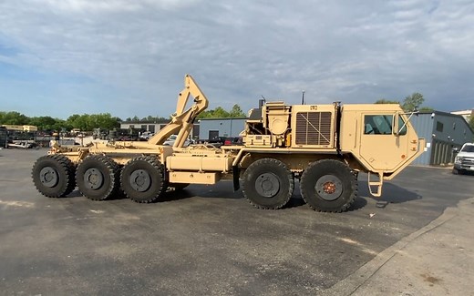 【坦克战车】- 美军军用卡车 M1075A1（10x10）详细展示