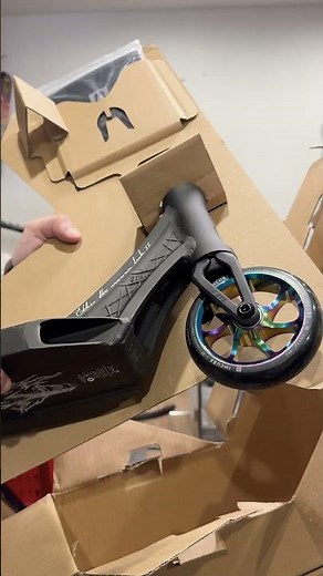 Unboxing et montage d'une trottinette Ethic Erawan V2 #asmr