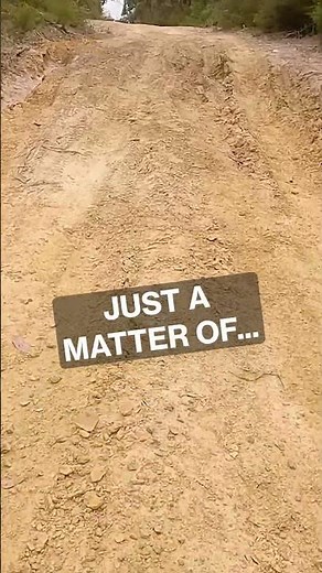 Delica 4x4 Off-Roading: Conquering a Boggy Hill Track #mitsubishidelica #4x4adventure