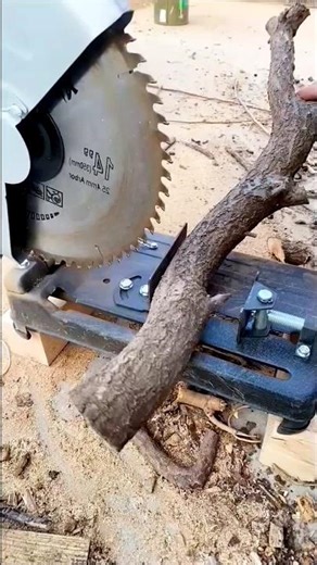 part527#woodworking🪚sawblade for cutting⚙️firewood is excellent for steel#machines#WoodworkingHelper
