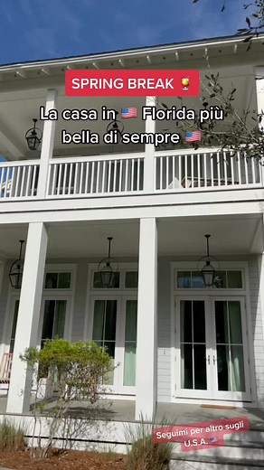 Spring Break House in the USA | College Student Lorenzo Bartolini
