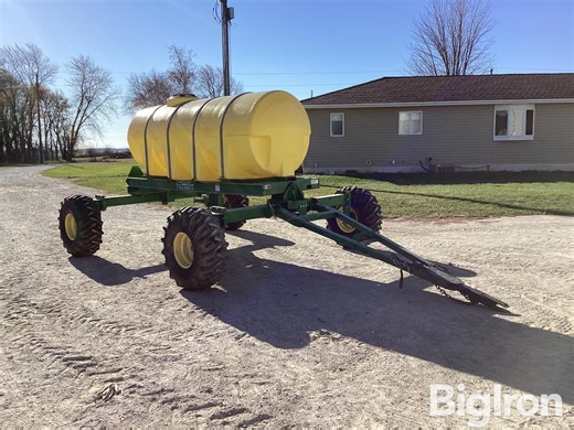 Patriot 1000-Gallon Fertilizer Tank Cart | Transportation