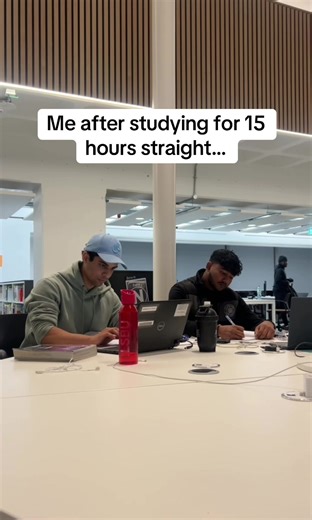Average uni experience #fyp #studytok #uni #examseason #studentlife #studyvibes #viral #memestiktok #unilife