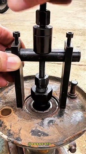 How to Easily Remove a Bearing Using a Puller Tool
