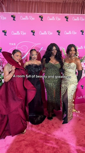 Our goal with the Camille Rose Art of Glam Awards was to honor the hands behind the scenes and fill the room with greatness, beauty, and love. It’s safe to say, we did exactly that!🌹✨ #CRArtofGlam