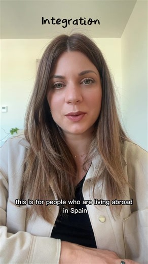 How do you belong to your new country without losing yourself? Psychologists who study migration call this integration which is the ability to stay connected to where you come from while also participating in the culture around you. Research in cross-cultural psychology, especially by John W. Berry, consistently shows that this balance tends to support the strongest sense of wellbeing and identity for people living between cultures. In practice, though, integration rarely happens through big mom