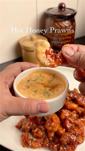 The Best Hot Honey Garlic Prawns You’ll Ever Make!