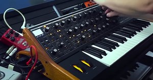 Video: BoBeats on How to Build a Hardware Synthesizer Setup, Part 1