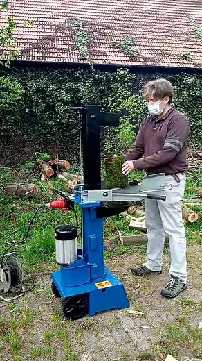 Scheppach 10t Vertikalholzspalter