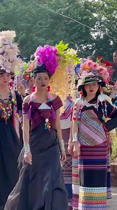 19K views · 654 reactions | plang ethnic models.#model | Wa Channel | Facebook