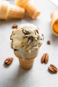 No Churn Homemade Butter Pecan Ice Cream | Lemons & Zest