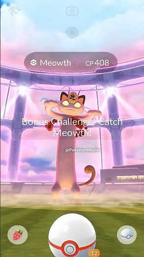 Got *NEW* Gmax Meowth in Pokemon GO.