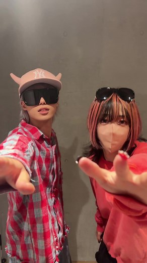 ピラフ星人とメイフォーのダンス対決