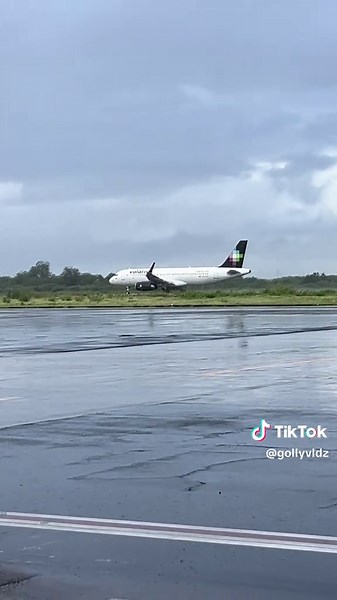 Despegue del Airbus A320 CEO en el Aeropuerto
