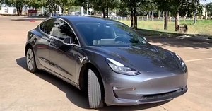 Tesla 'Smart Summon' Software Under Government Scrutiny For Possible Safety Problems