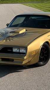 Martys Resto Mod 1978 Pontiac Trans Am #restomod #restomodtransam #firebird #formula #transam #black #bandit #special #edition #special _edition #american_muscle #smokeyandthebandit #burt_reynolds #american classic #musclecars #pontiac_firebird_transam #barnfind #fbody #americanmuscle #transamofinstagram #transams_of_instagram #carsofinstagram #pontiaclife #pontiaconly #pontiactransam #pontiacfirebird #hotrod #firebirdlife #carporn | Restore a Muscle Car
