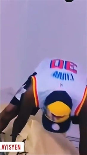 Chèf Bandi lanmò san jou ap montre sak lajan li genyen . #haiti #ayitireveyew #haitian