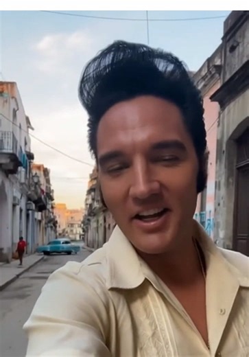 Ama este aplicativo de Elvis Presley