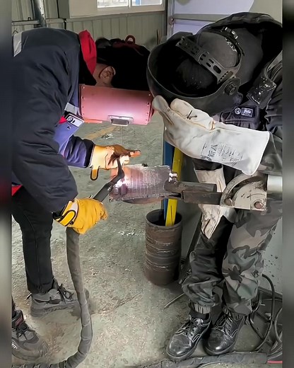 60K views · 864 reactions | Tig welding basic technique #welding #weld #weldinglife #weldernation #tigwelding #tigwelder | Viral khan | Facebook