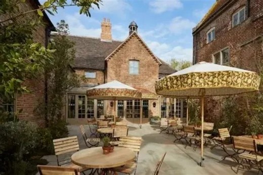 I’m a Celeb star slams ‘screaming’ kid who ruined her lunch as mum hits back