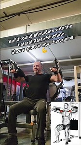 Lateral Raise Machine – Get Bigger Side Delts Fast 🔥 #shoulders #gym #fitness