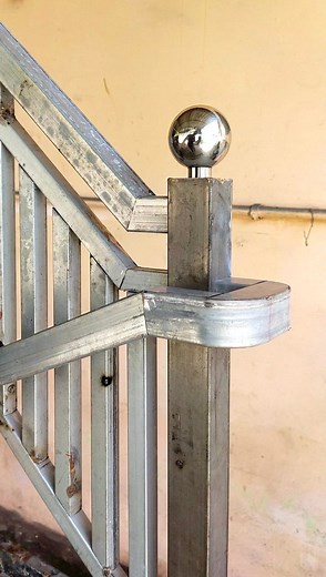 1.8M views · 14K reactions | Techniques for connecting the corners of minimalist stair railings #Creative #ideal #DIY #tips #welding #skills | Sani ErmAnsyah | Facebook